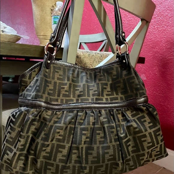 Fendi Zucca tote bag - Picture 2 of 8